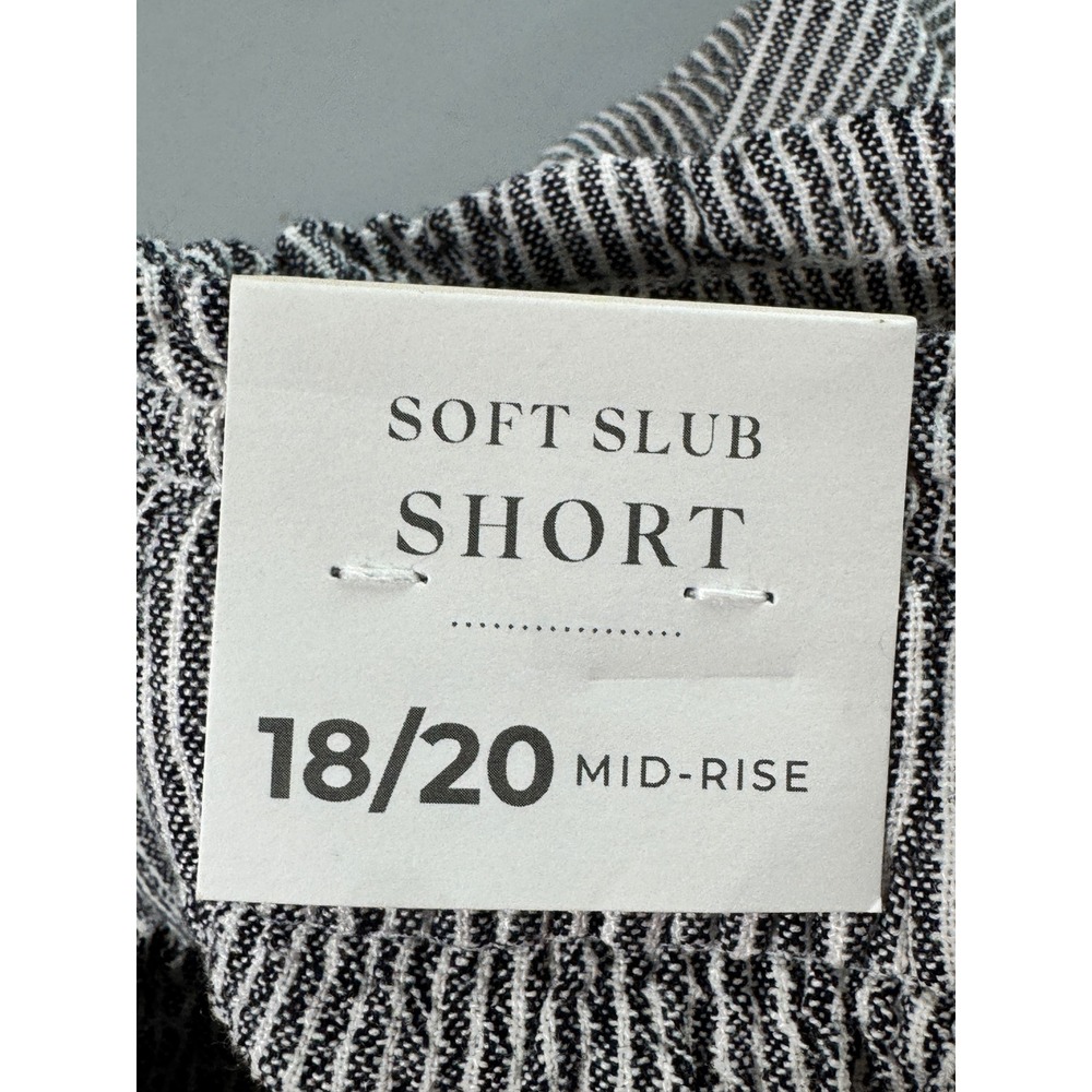 Lane Bryant Soft Slub Shorts Womens 18/20 Black White New Striped Linen Blend - Picture 6 of 13